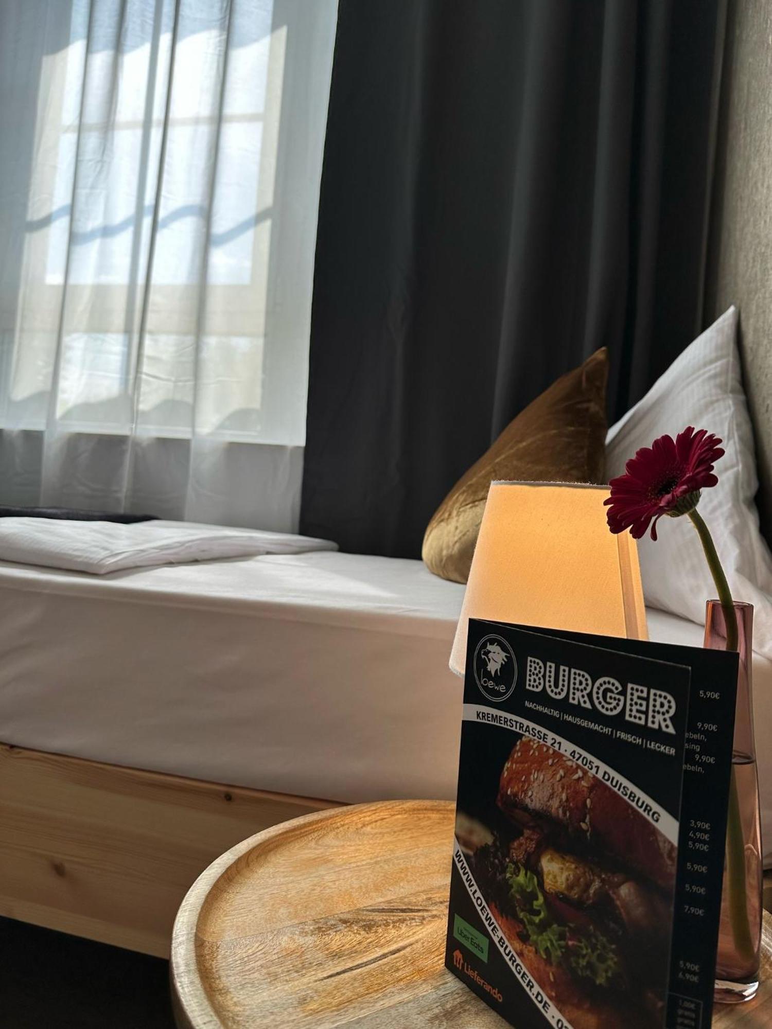 Hotel Restaurant Zum Loewen 뒤스부르크 외부 사진