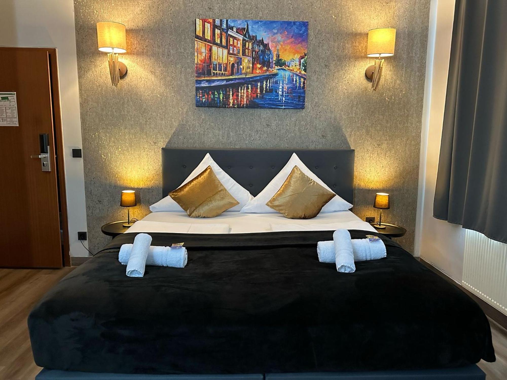 Hotel Restaurant Zum Loewen 뒤스부르크 외부 사진