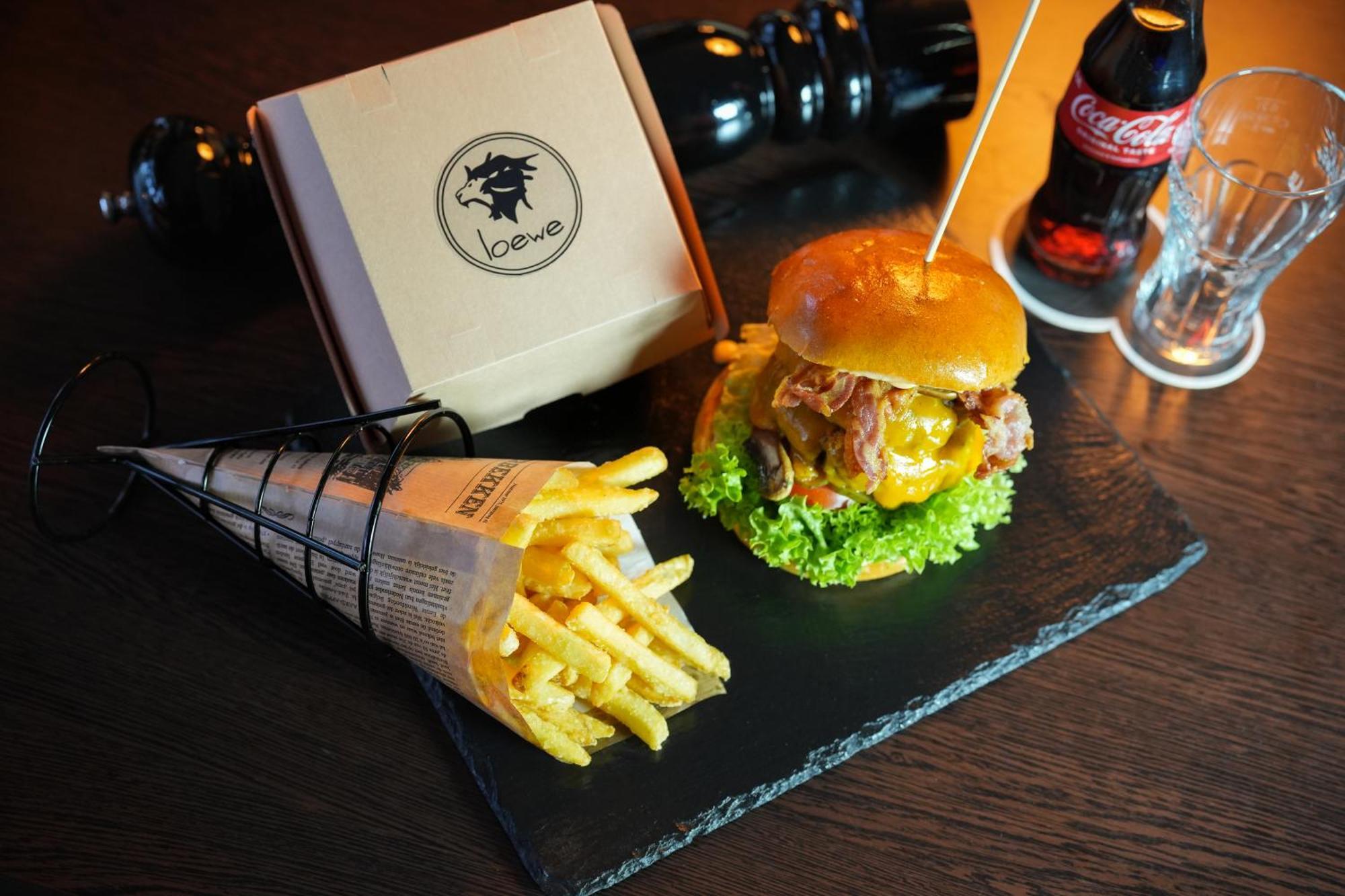 Hotel Restaurant Zum Loewen 뒤스부르크 외부 사진