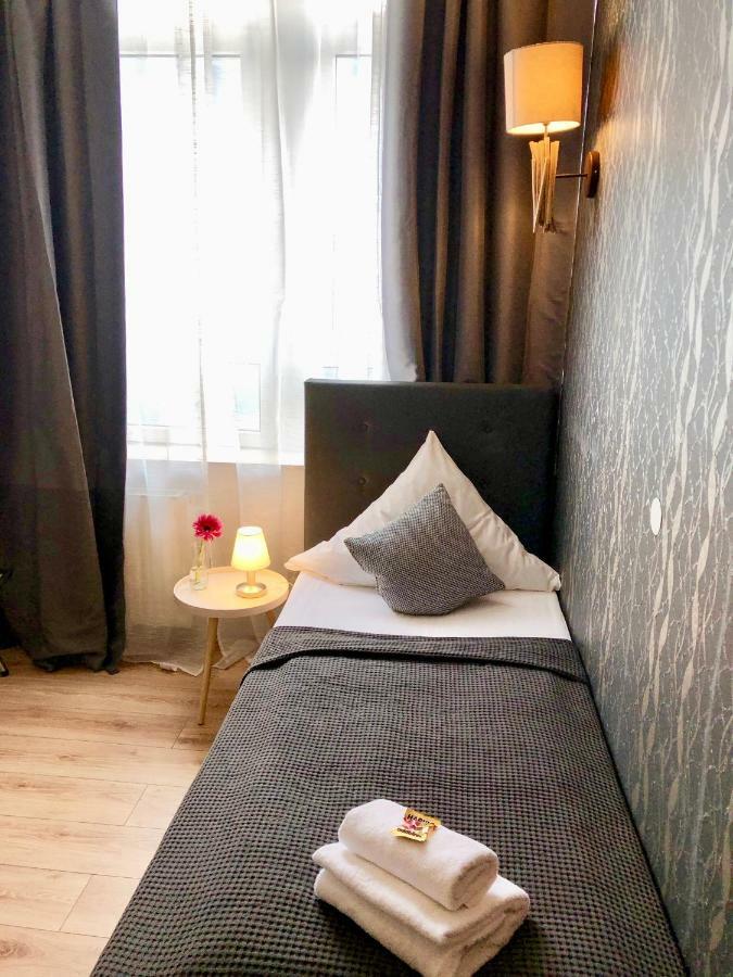 Hotel Restaurant Zum Loewen 뒤스부르크 외부 사진